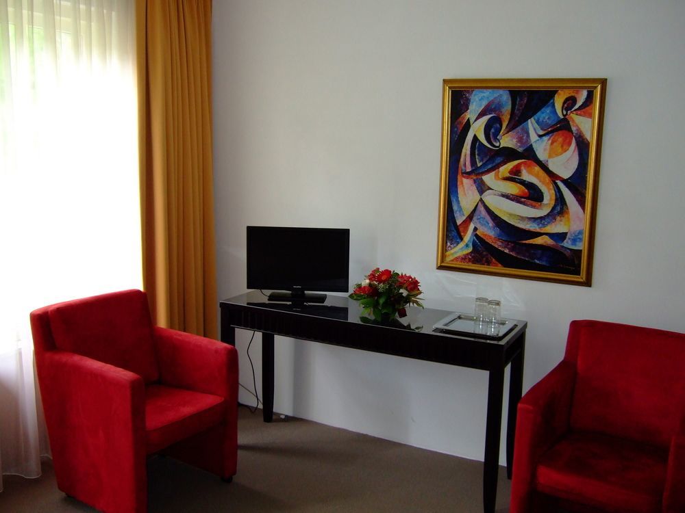 Hotel Musschenberg Beek-Ubbergen Eksteriør bilde